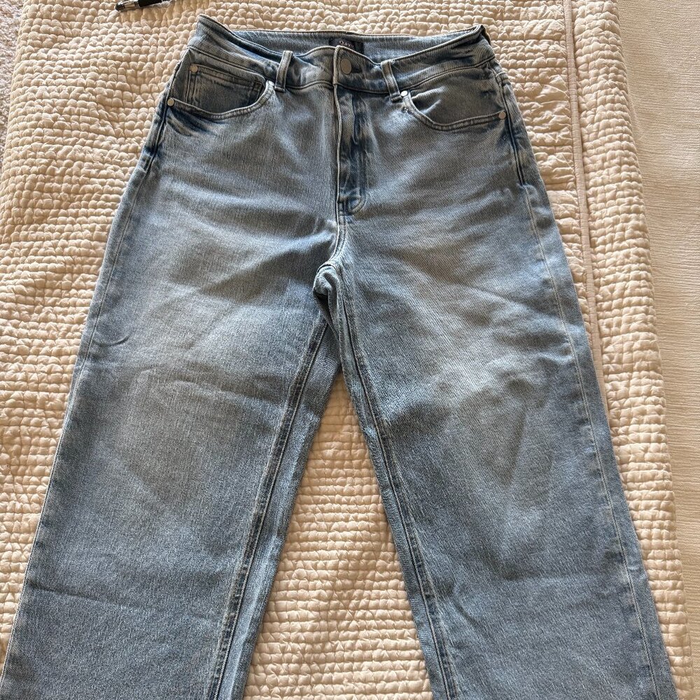 Quince Bella Stretch Straight Leg Cropped Jeans Size 31